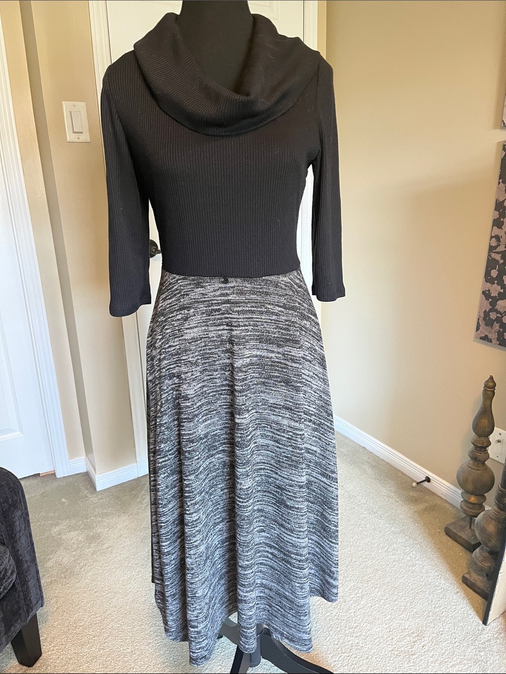 Women's Gray Marled A-Line Sweater Dress - Cowl neckline